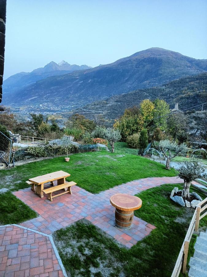 Le Temps Retrouve - Casa Tipica Con Giardino Villa Villeneuve Dış mekan fotoğraf